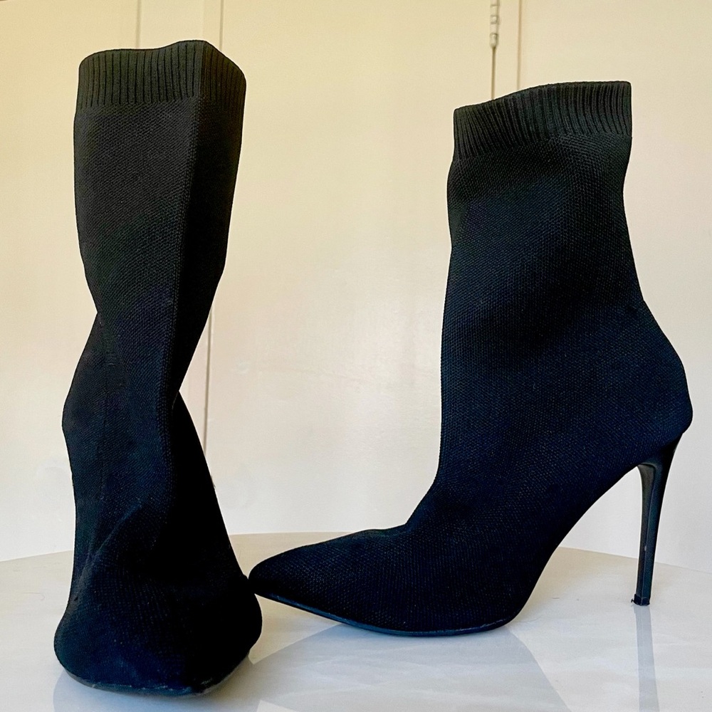 Elegant Black Women's Boots